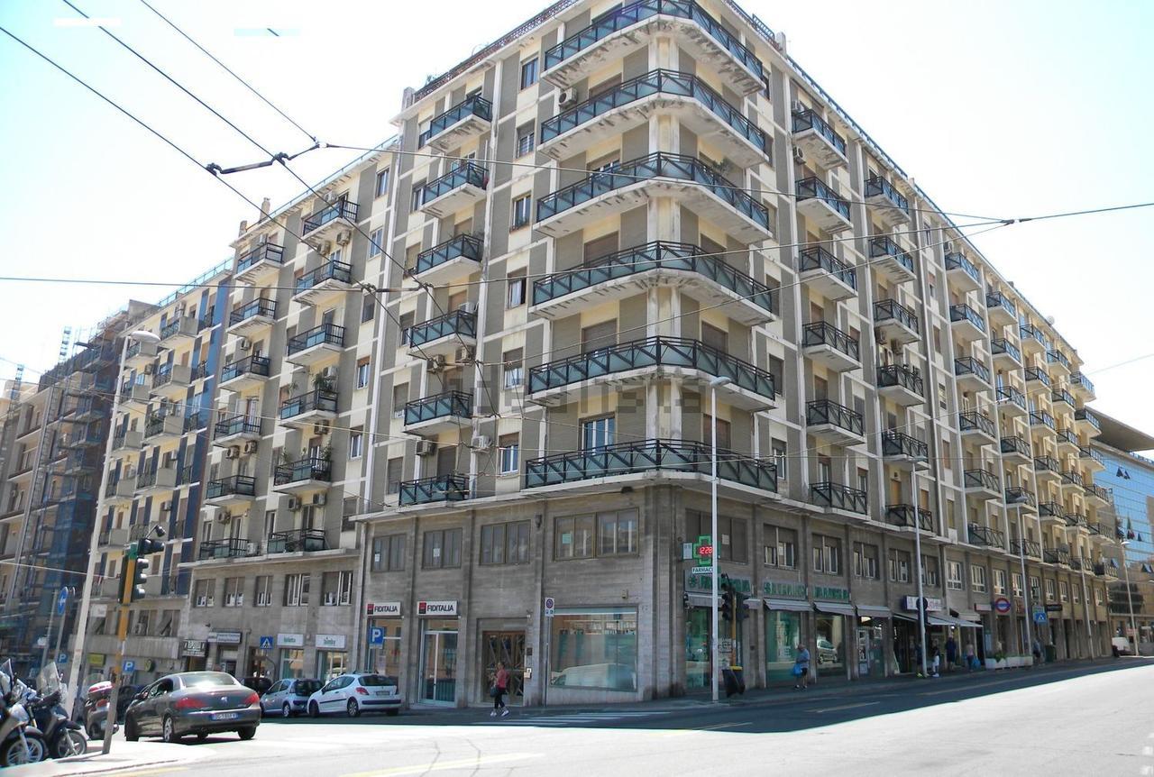 Bright Apartment 卡利亚里 外观 照片